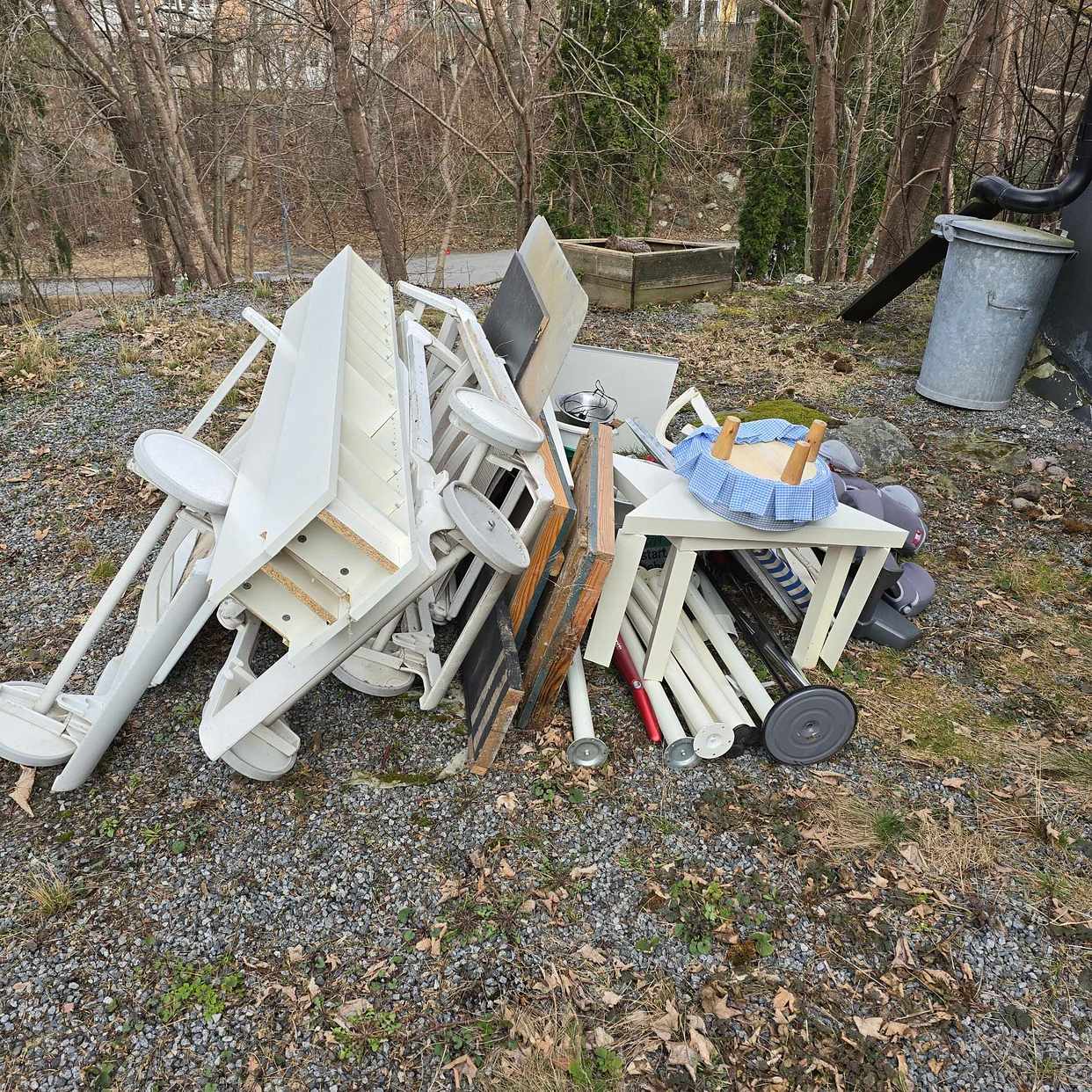 image of Garagestädning - Lidingö