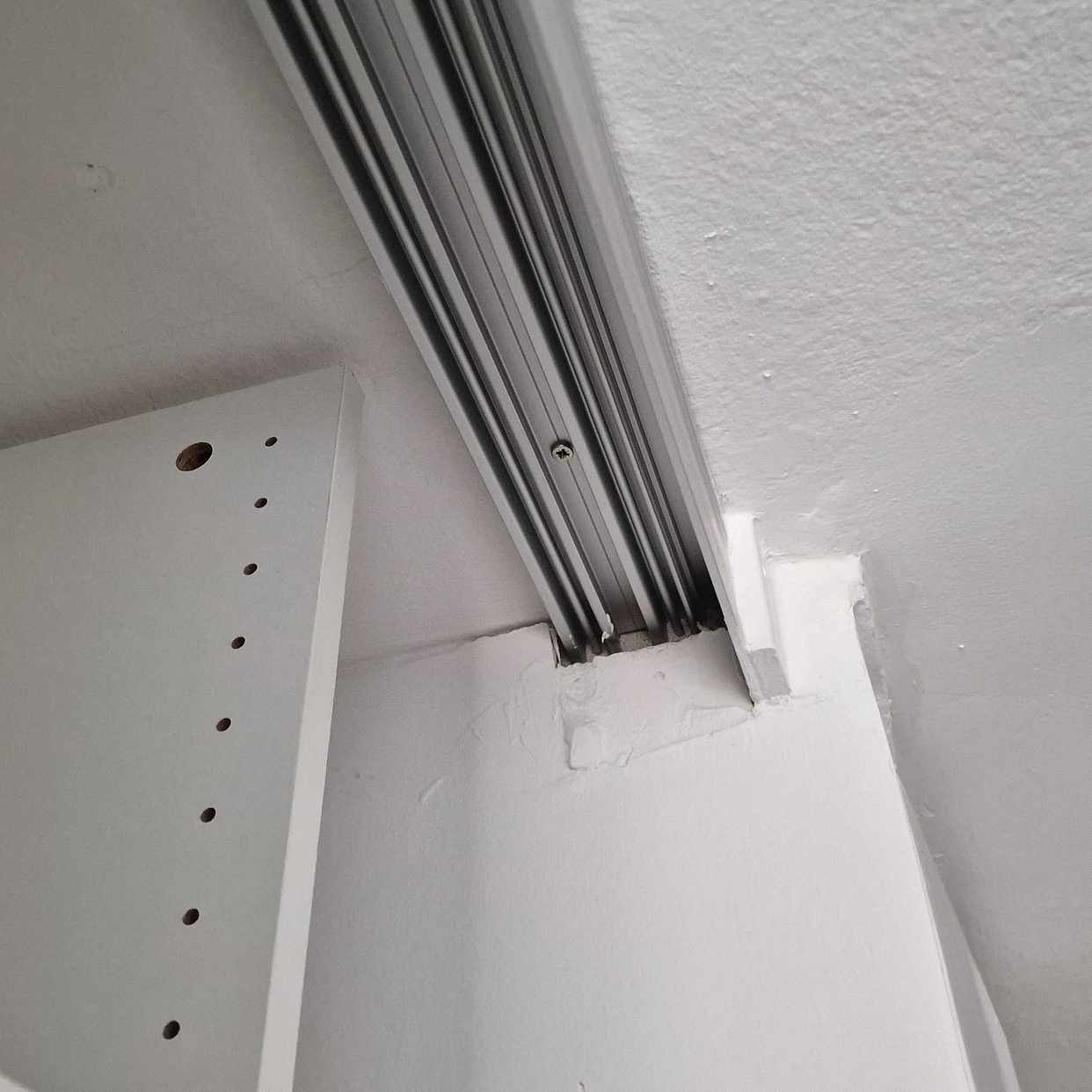 image of x2 Sliding/wardrobe doors - Johanneshov