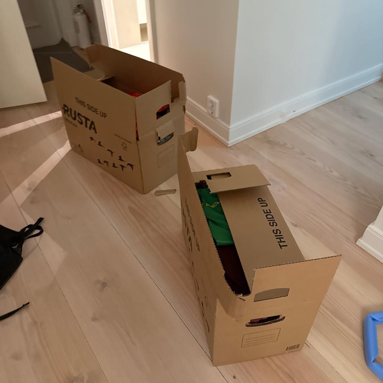 image of Cardboard and boxes - Stockholm