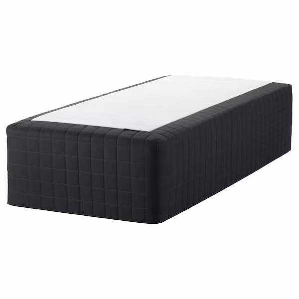 image of Kartonger, påsar och säng - 