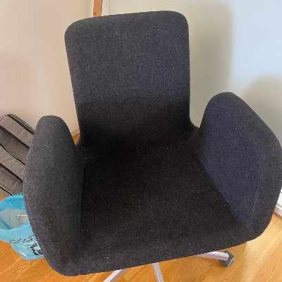 image of Skrivbord och stolar - 
