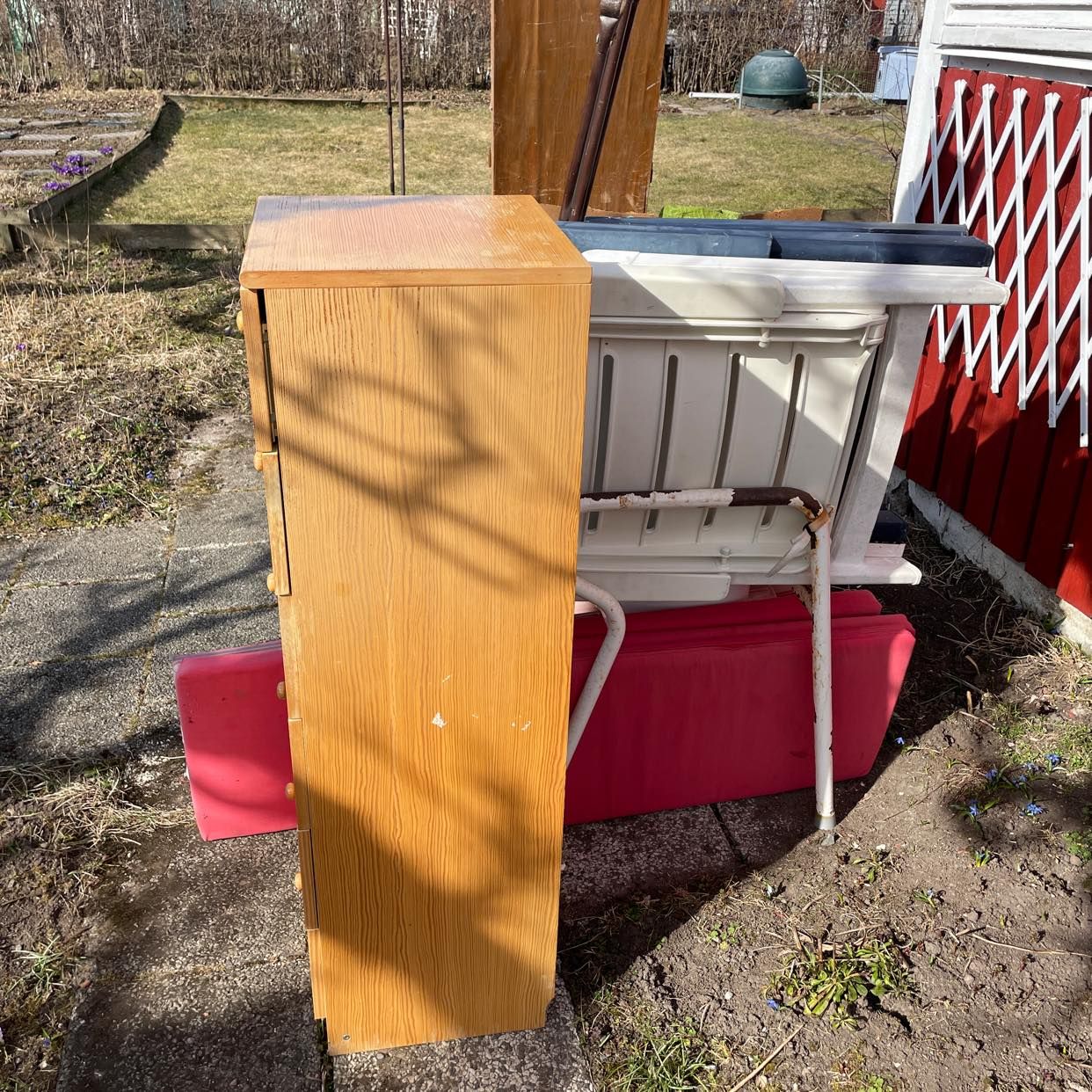 image of Diverse, förråd rensning - Skarpnäck