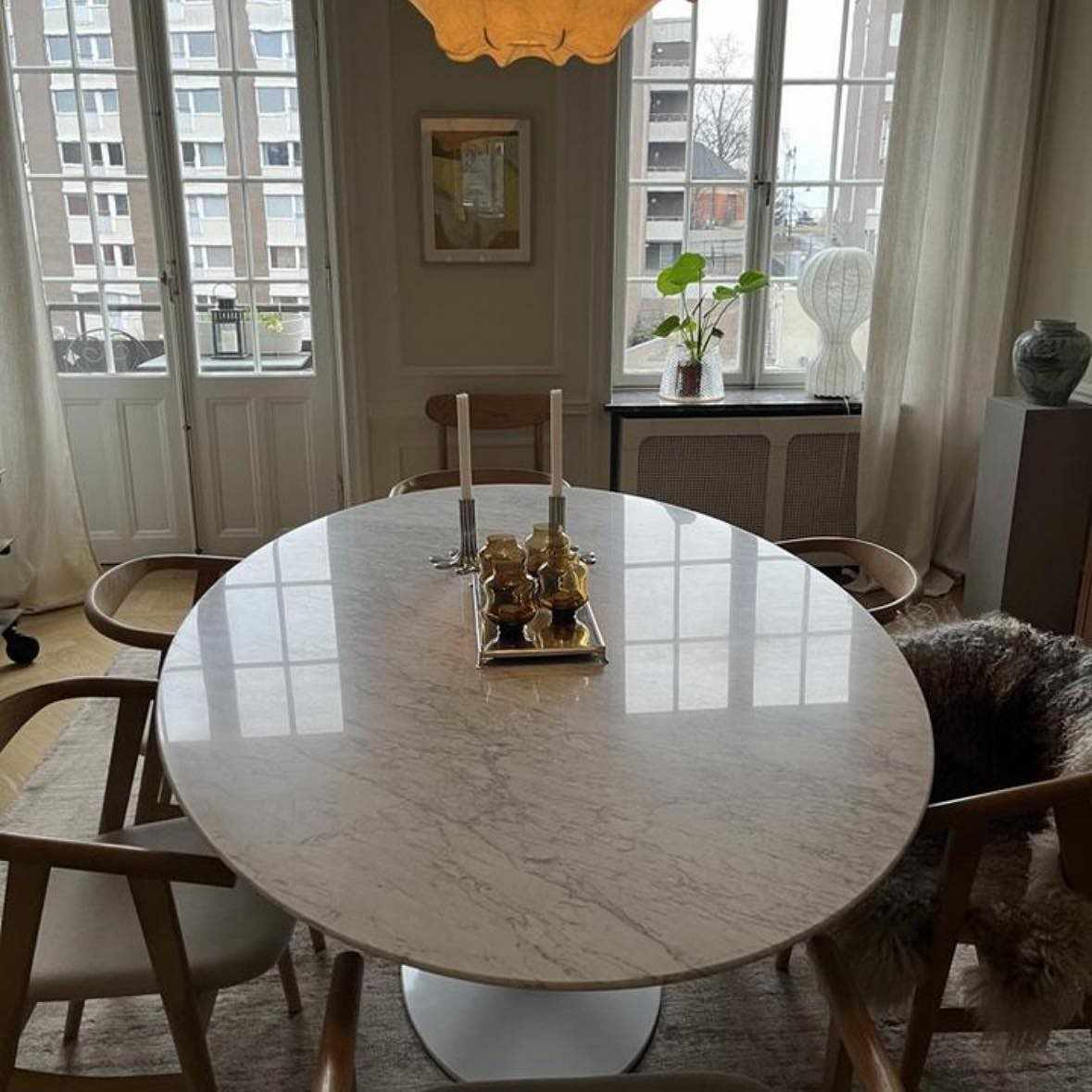 image of Move heavy table - 