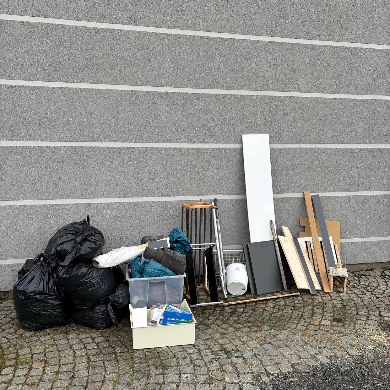 image of Hämtning diverse avfall - Hovås