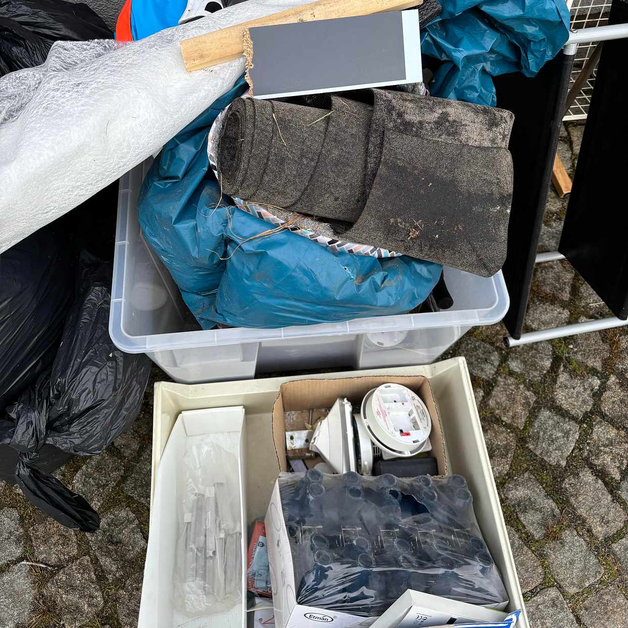 image of Hämtning diverse avfall - Hovås