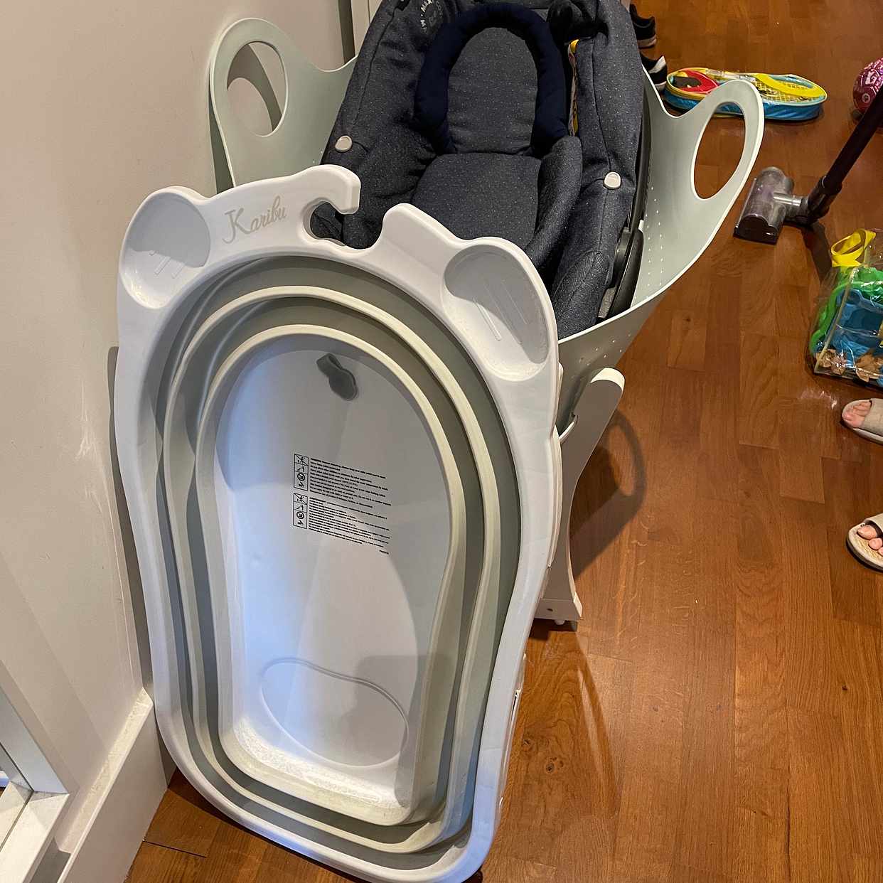 image of Recycle baby car seat - London