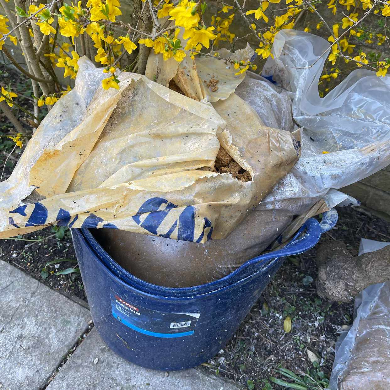 image of Garden waste/other waste - London
