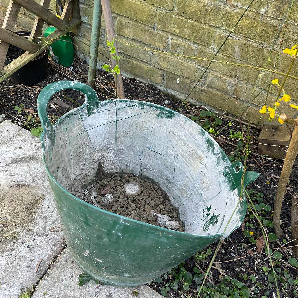 image of Garden waste/other waste - London