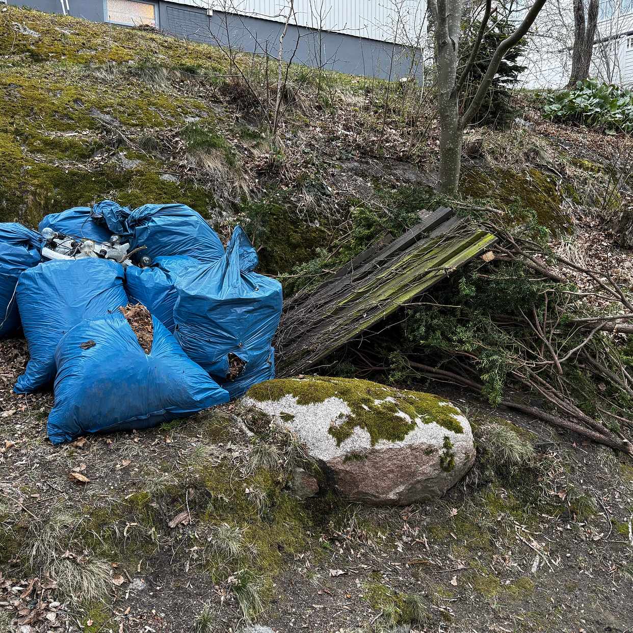 image of Trädgårdsavfall, trä, el - Hägersten