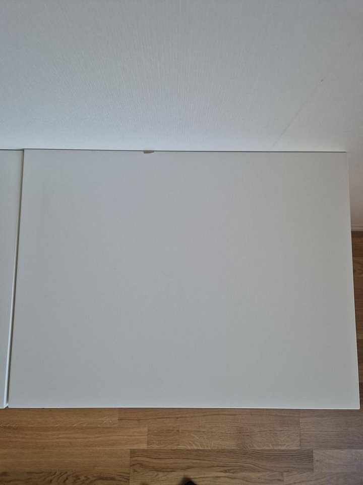 image of 2 st Hemnes sängbord - 