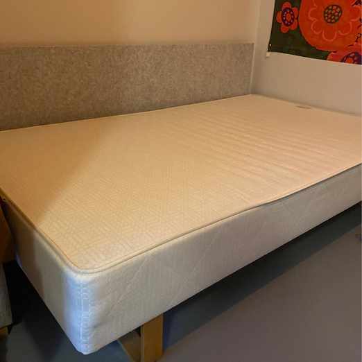 image of Säng 140 cm - Stockholm