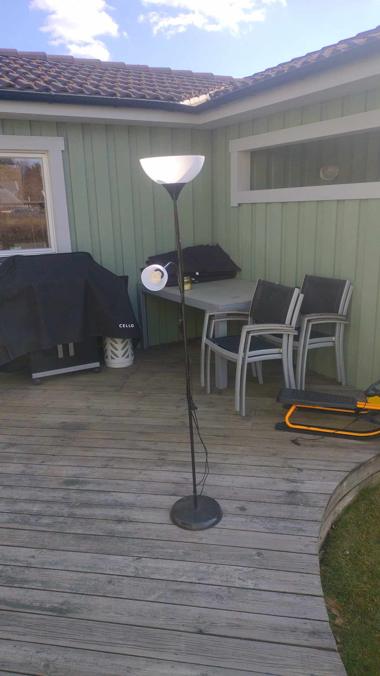 image of Ikea lamp - Täby