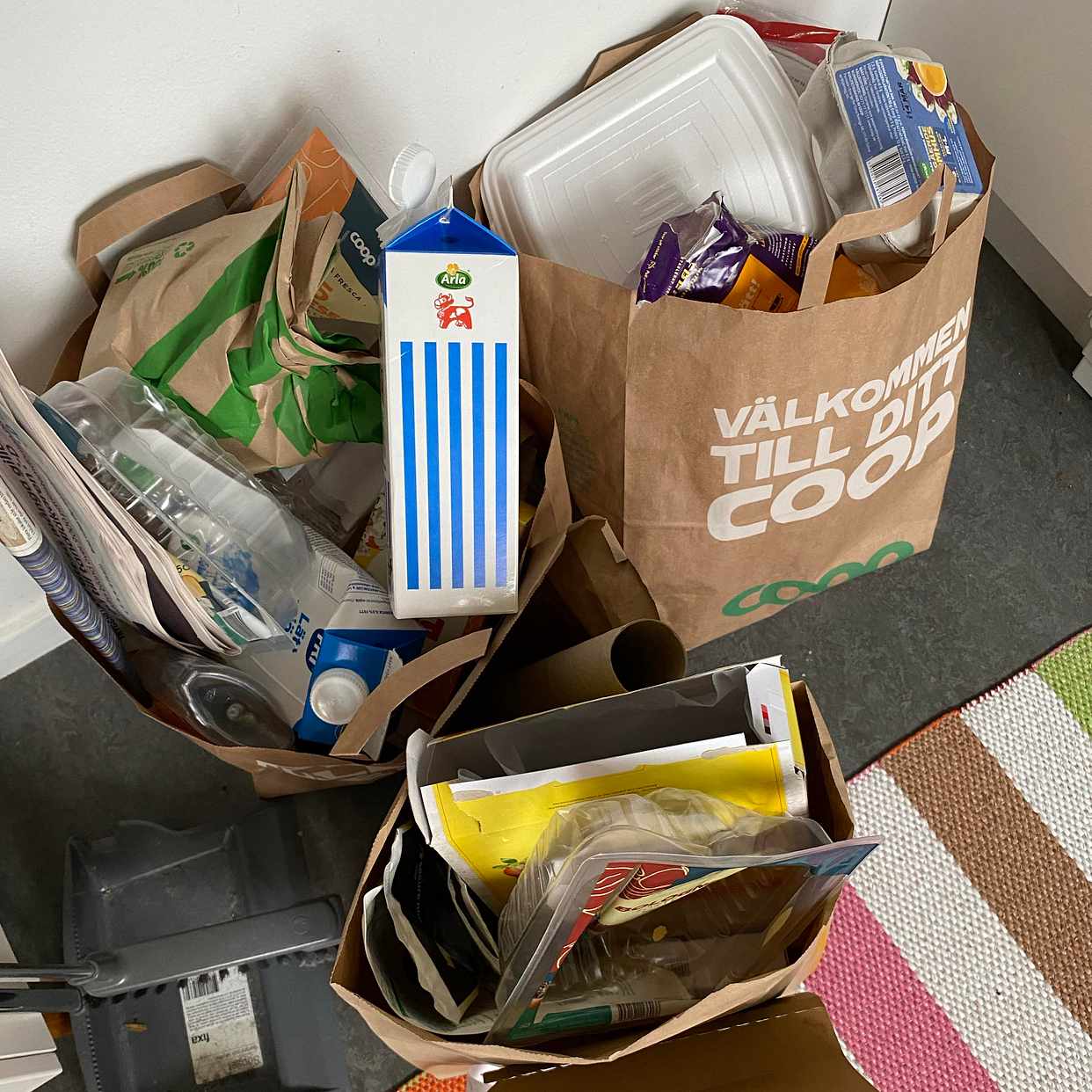 image of Slänga plast&pappersförpa - Hägersten