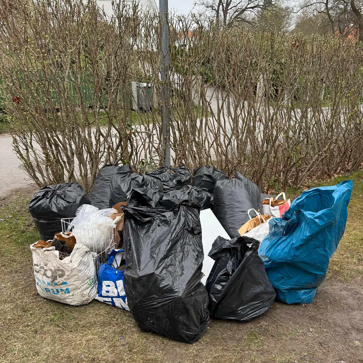 image of 17 bags with div waste - Stocksund