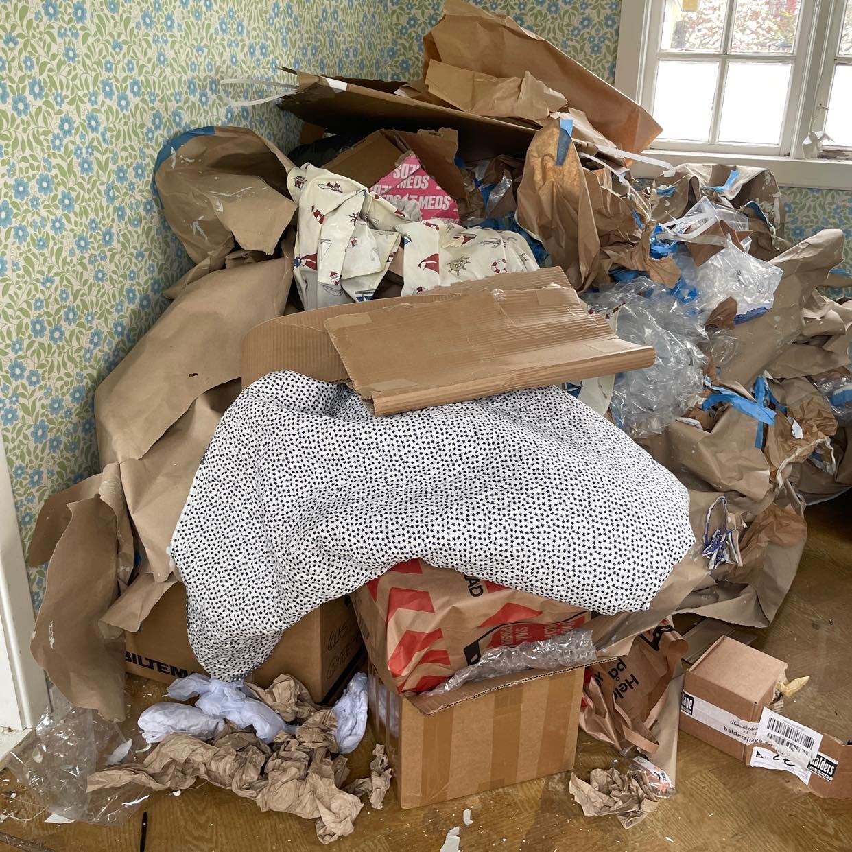 image of Papper Kartonger Plast - Torekov