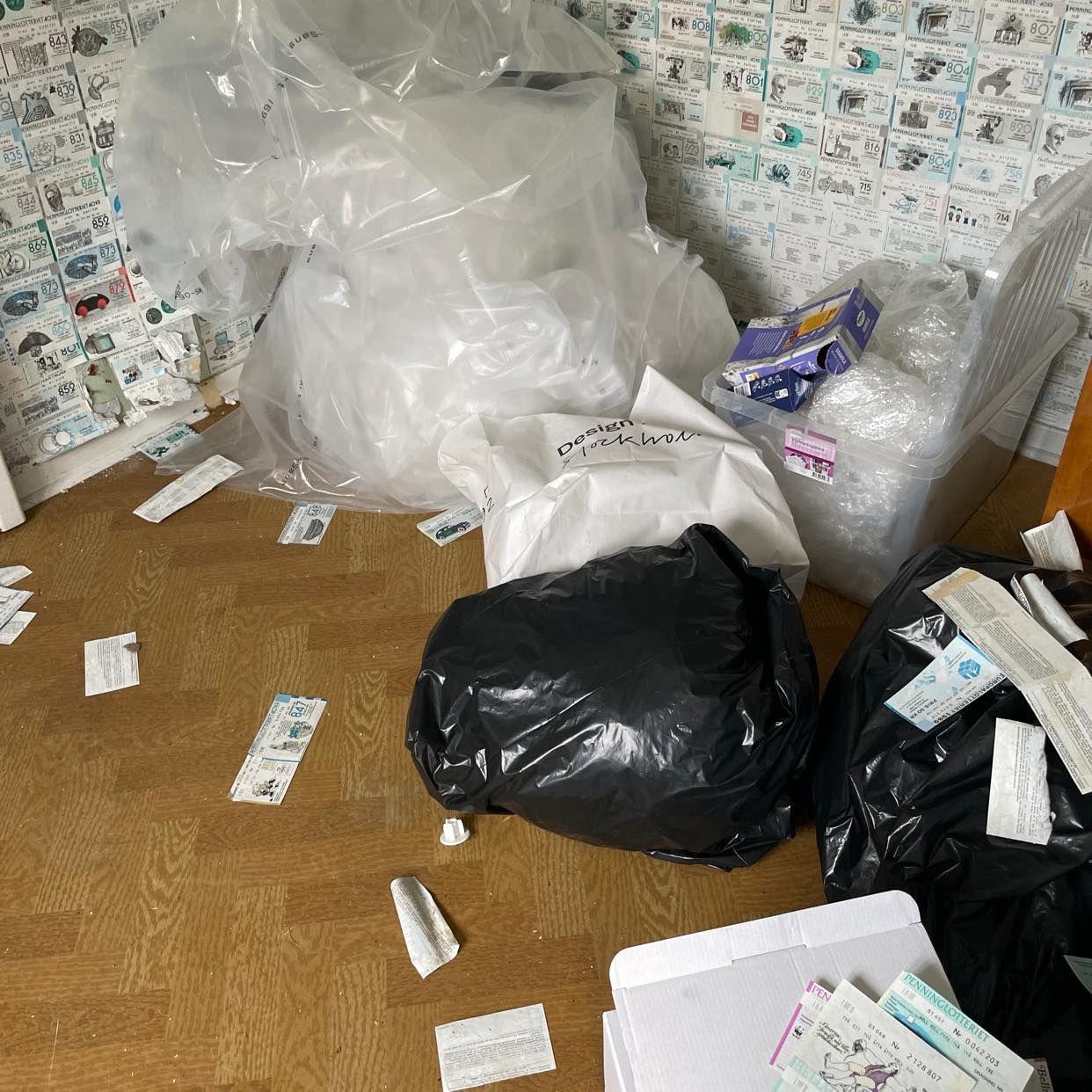 image of Papper Kartonger Plast - Torekov