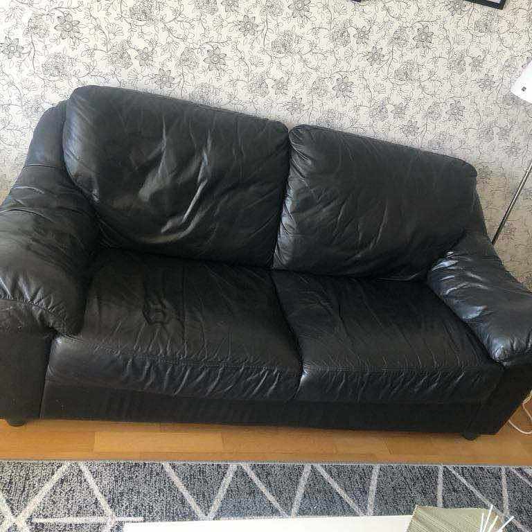 image of Svart lädersoffa set - Västerhaninge