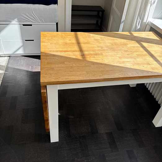 image of IKEA bord - Stockholm