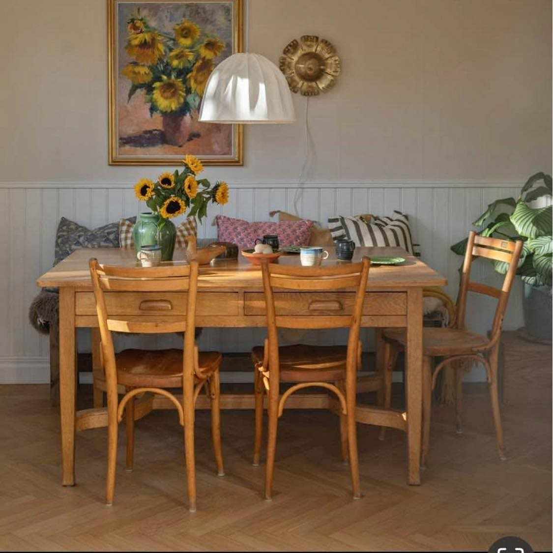 image of Hämta köksbord - 