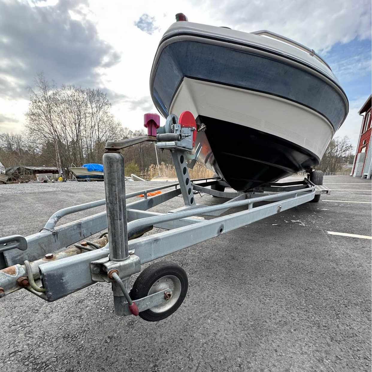 image of Båt på trailer - 