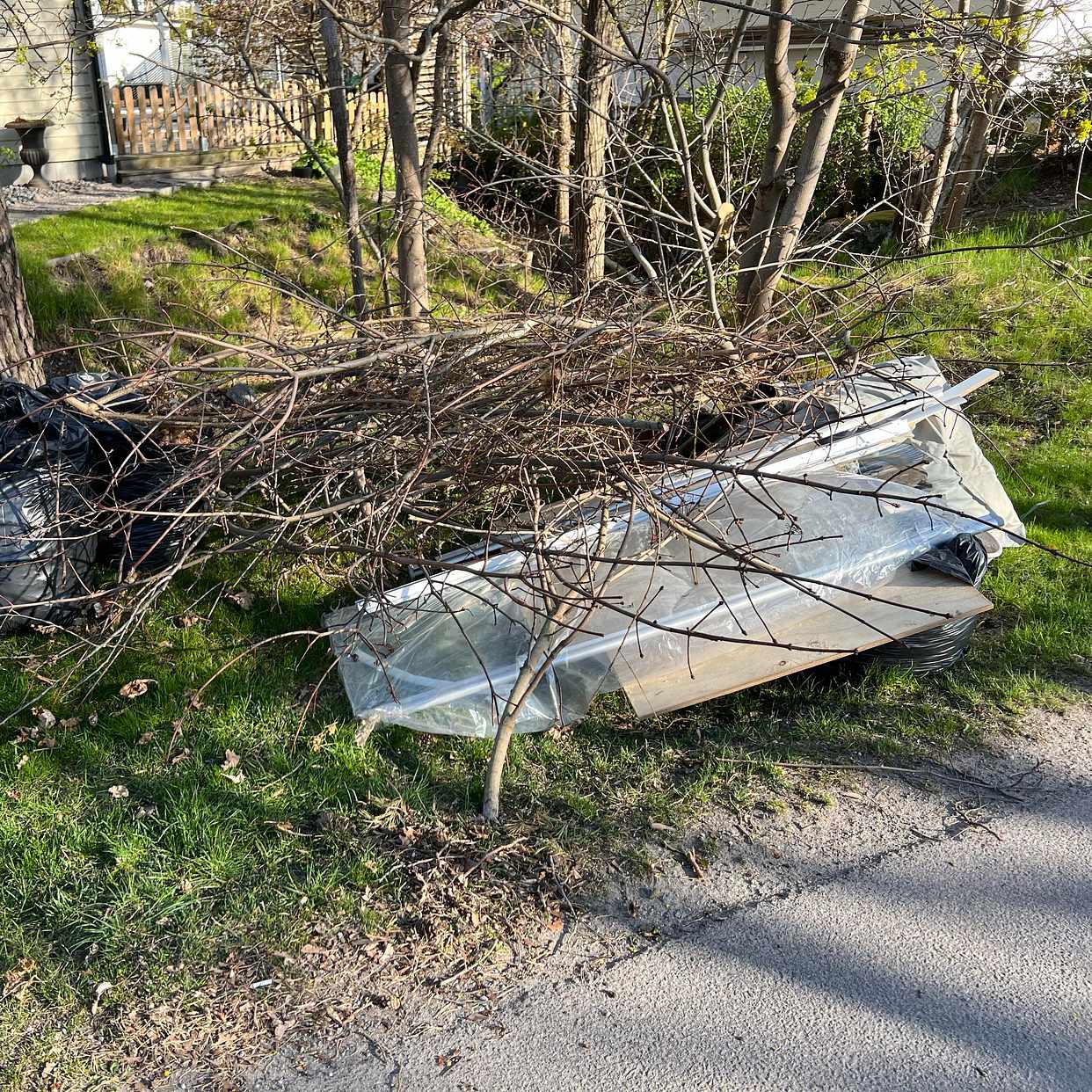 image of Trädgårdsavfall samt div - Boo