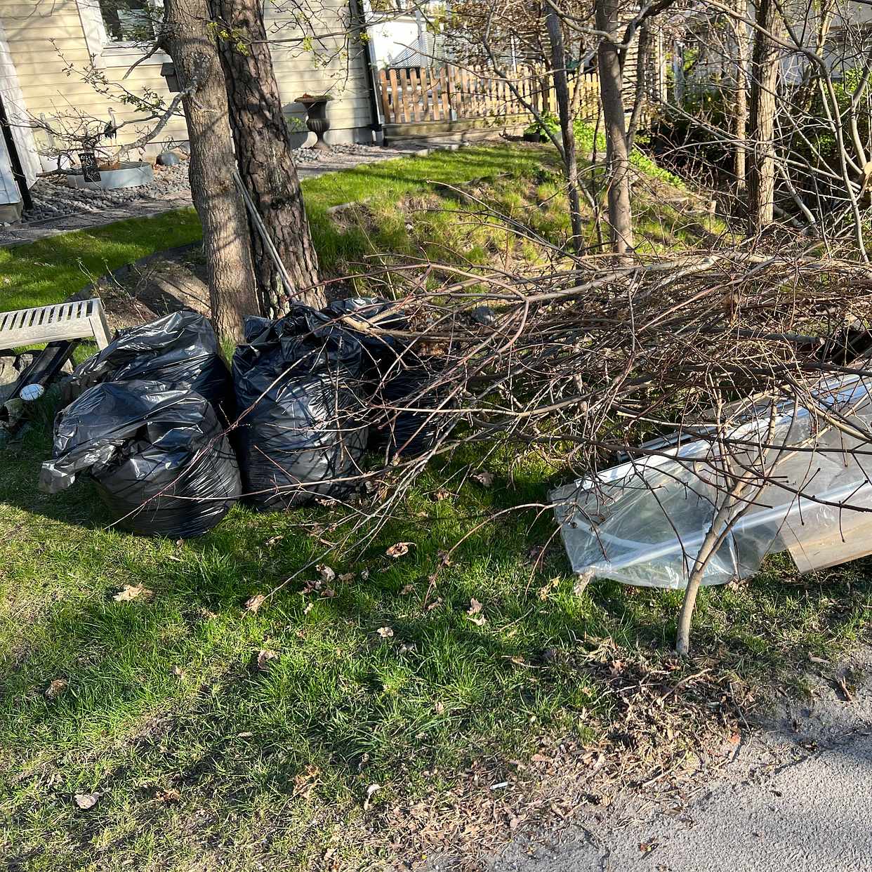 image of Trädgårdsavfall samt div - Boo