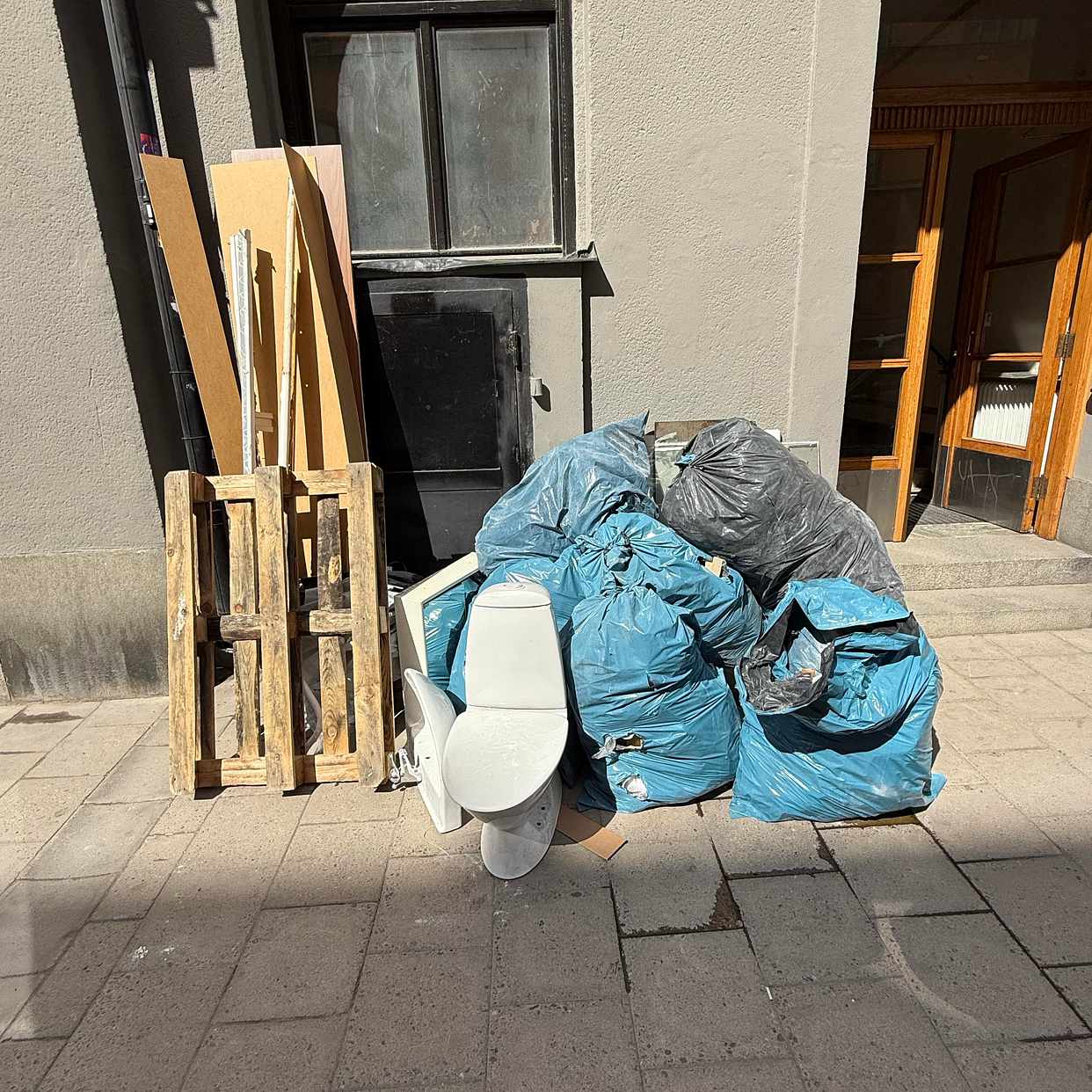image of Hämta och slänga - Stockholm