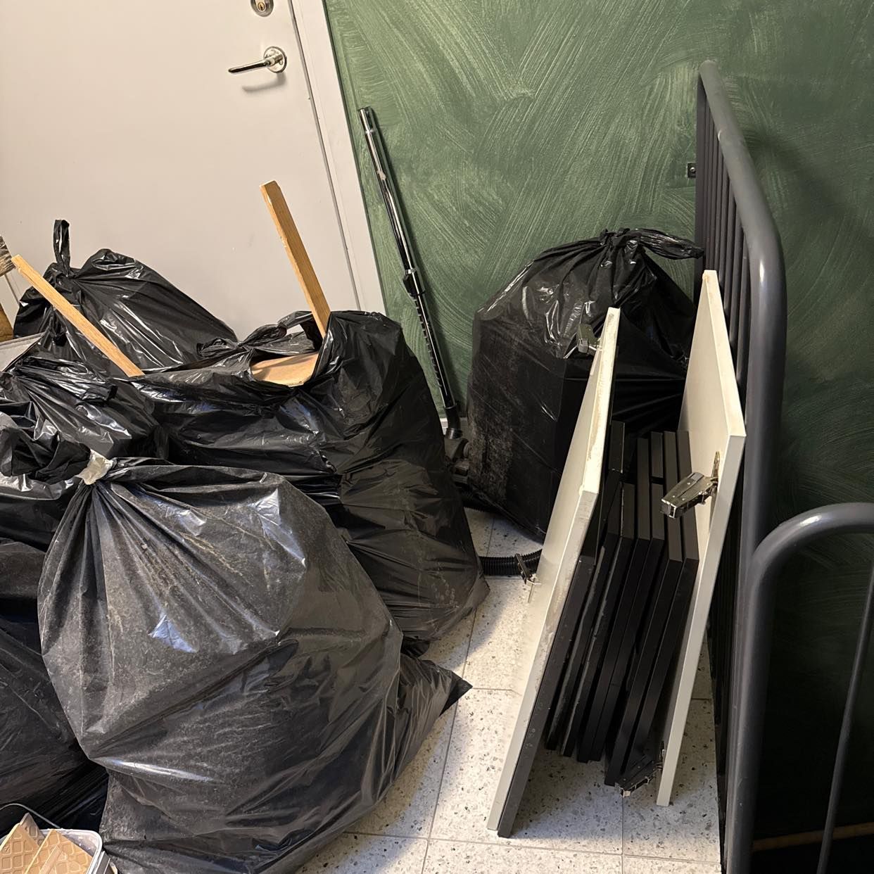 image of Diverse byggavfall - Stockholm