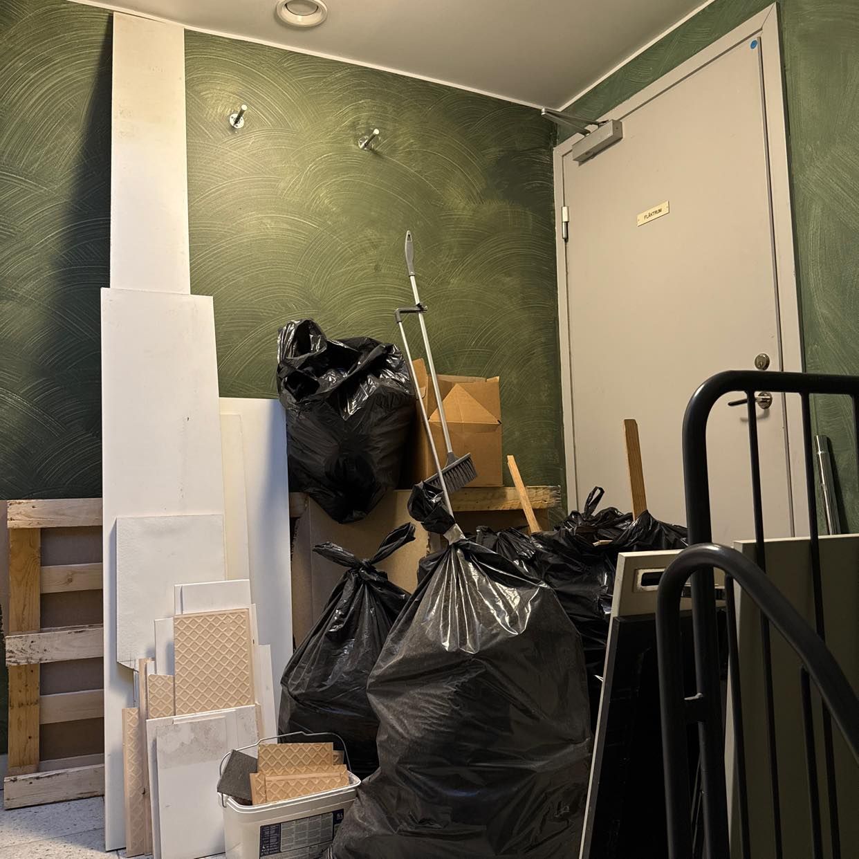 image of Diverse byggavfall - Stockholm