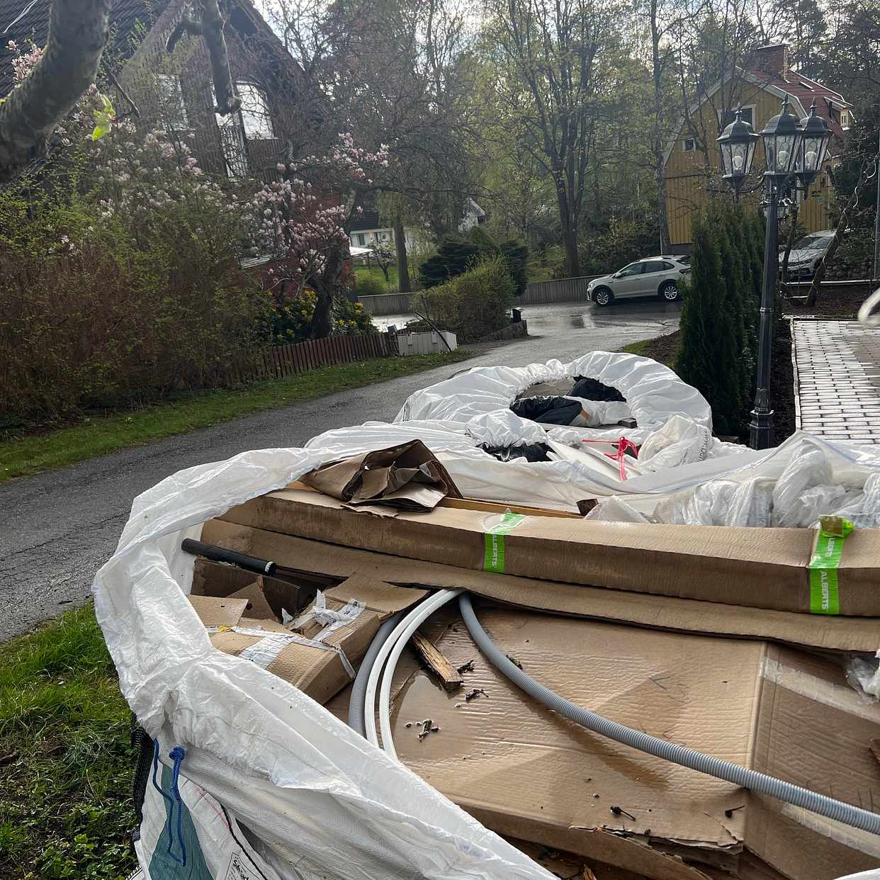 image of Mixed waste-Large 3 bags - Huddinge Sankt Mikaels