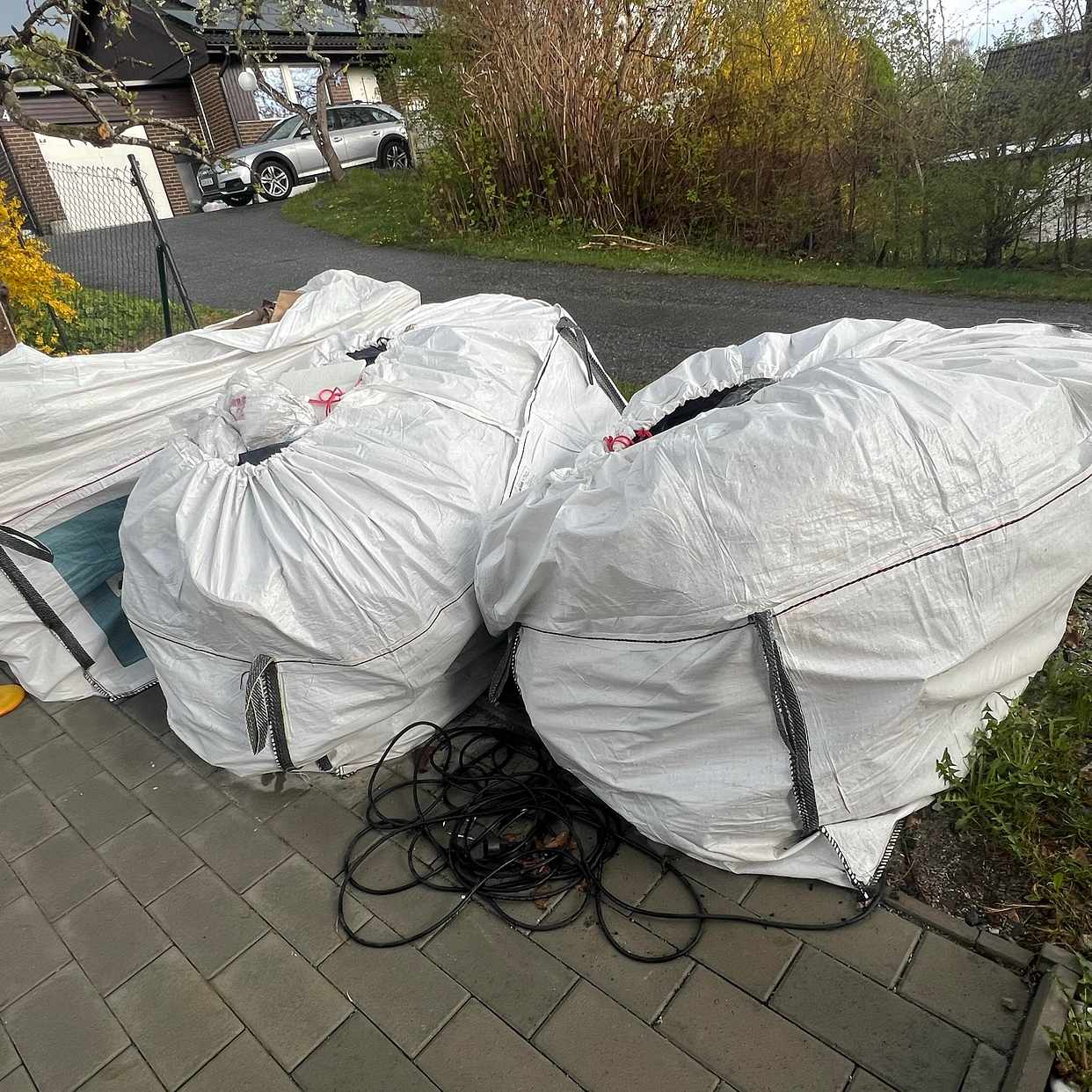 image of Mixed waste-Large 3 bags - Huddinge Sankt Mikaels