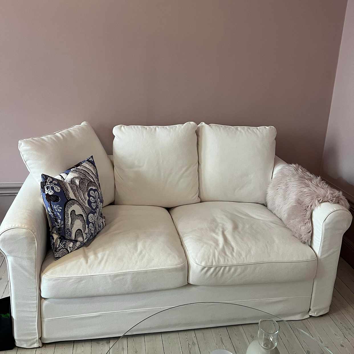 image of Two people - heavy couch - 