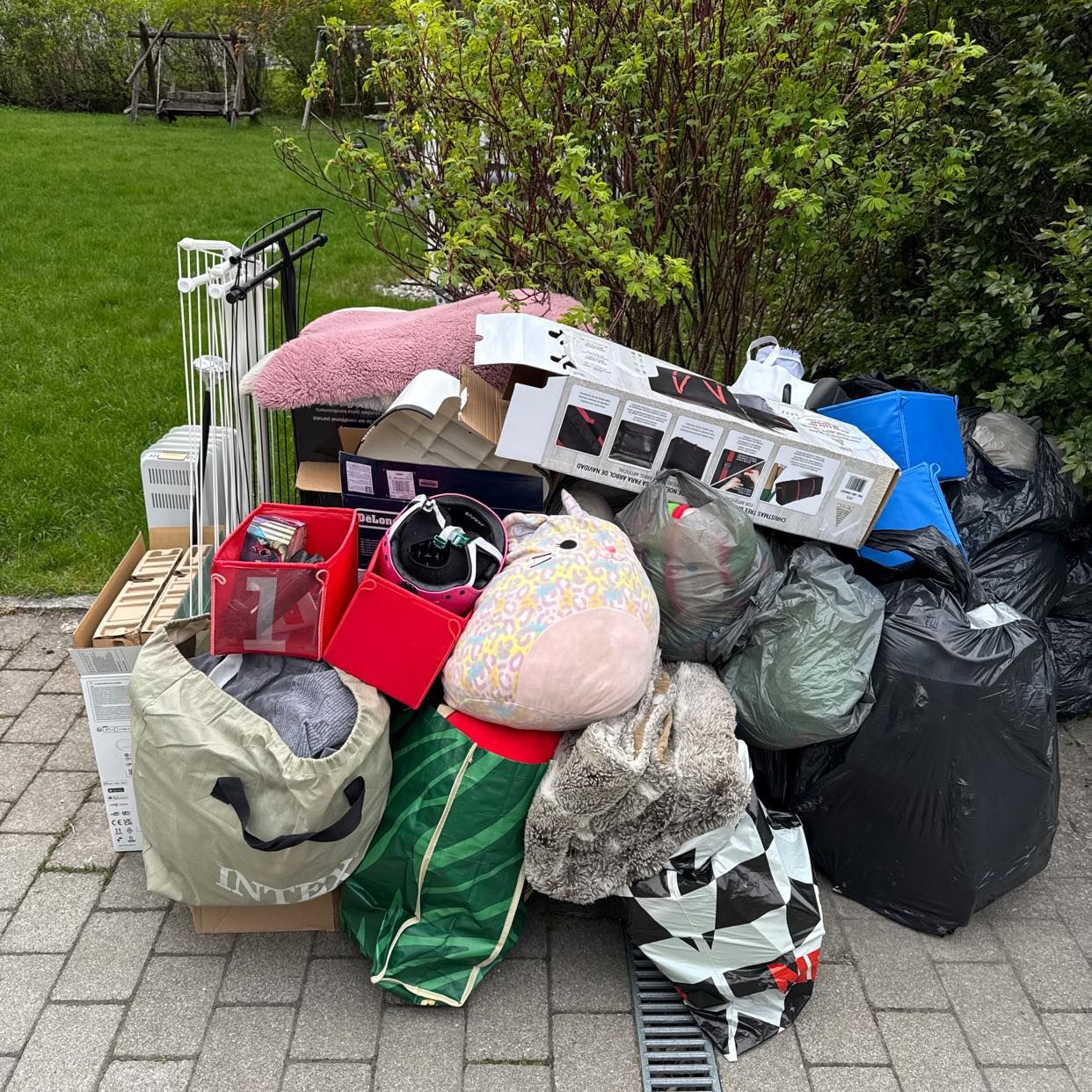 image of Kasta tömt förråd - Täby