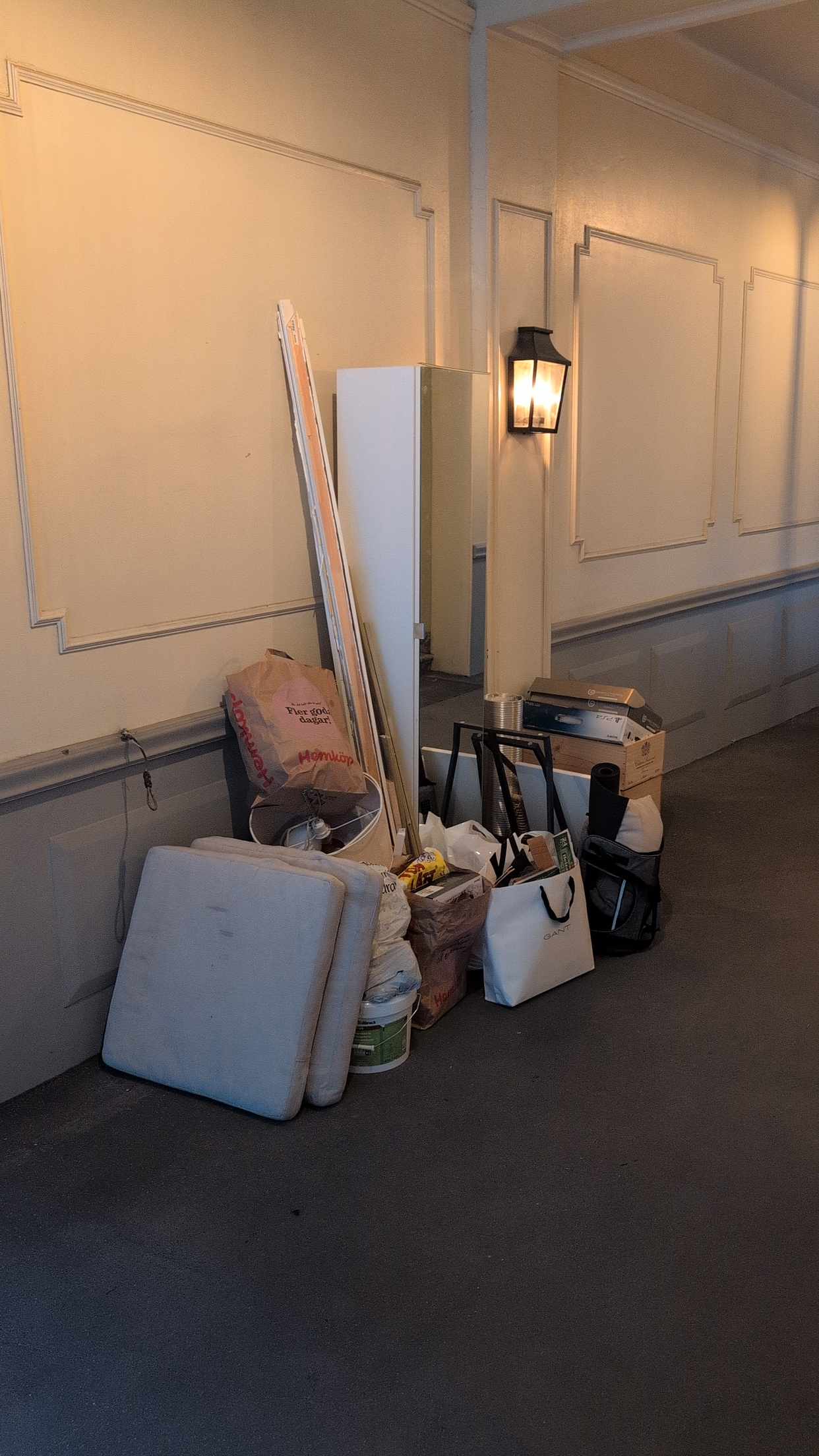 image of Diverse skräp återvinning - Stockholm