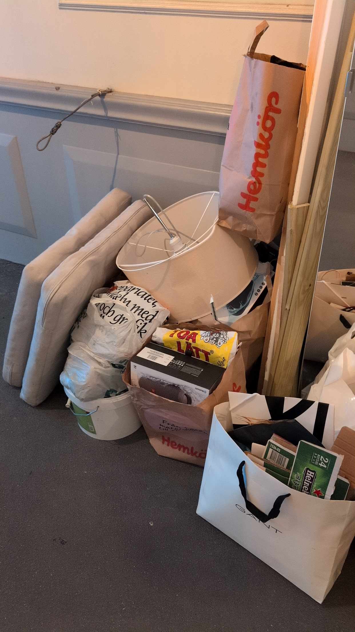image of Diverse skräp återvinning - Stockholm