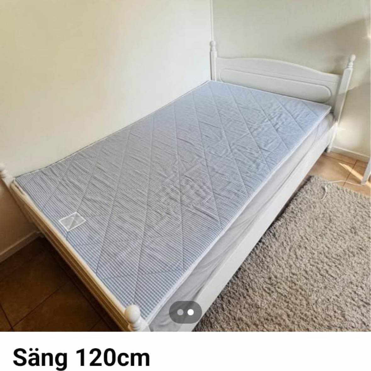 image of Säng+Madrass hämtas+lämna - 