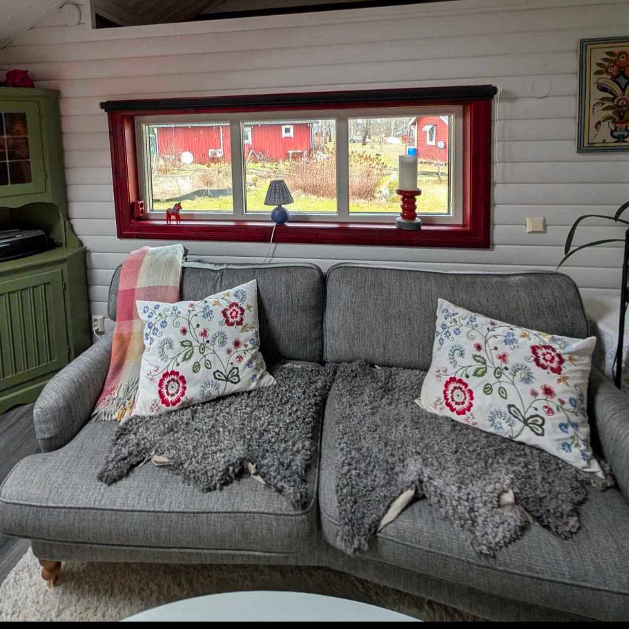 image of Gratis soffa med fotölj - Köping