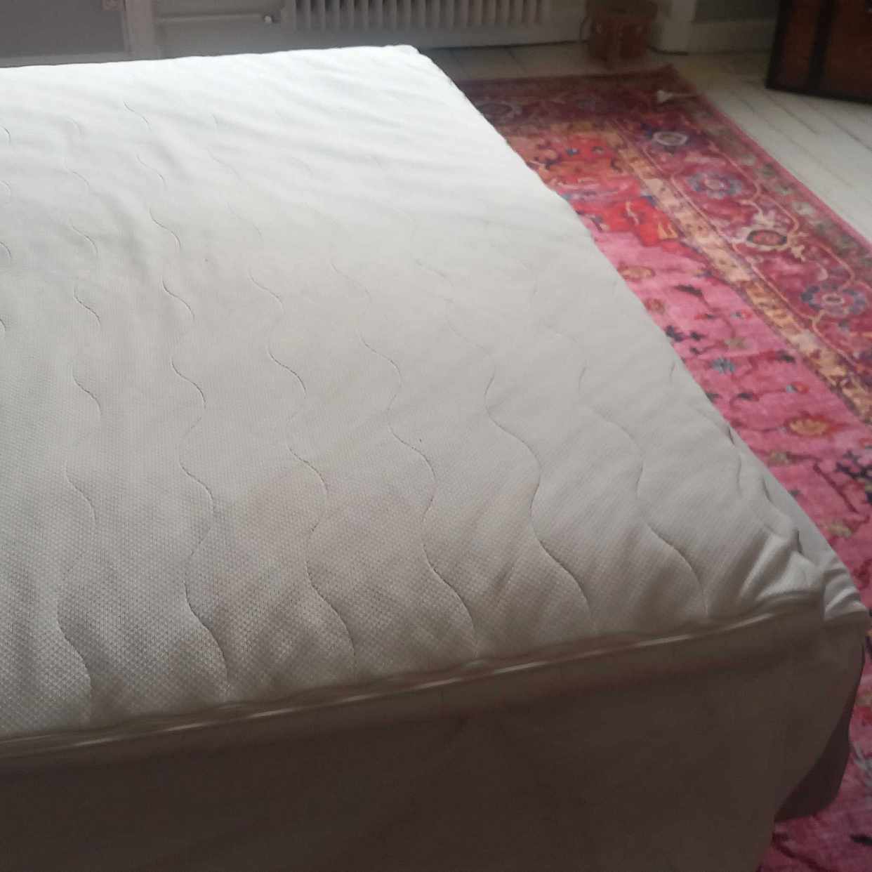 image of Säng ikea 160 och bäddmad - Stockholm