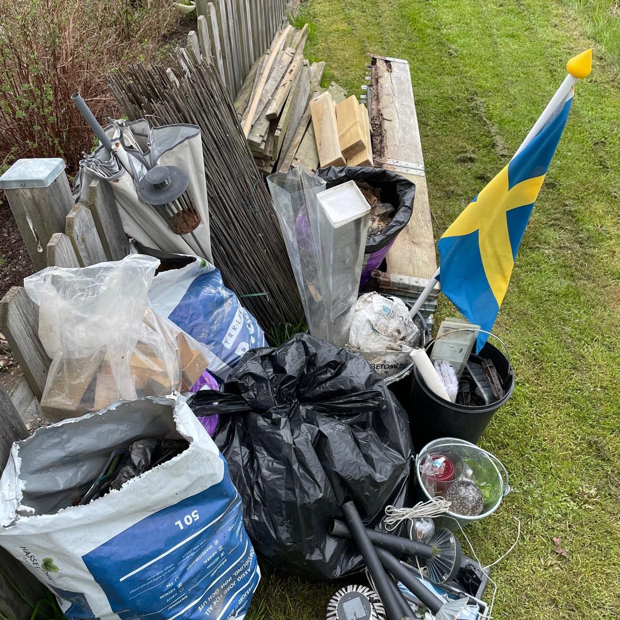image of Hämta slänga på åvc - Bro