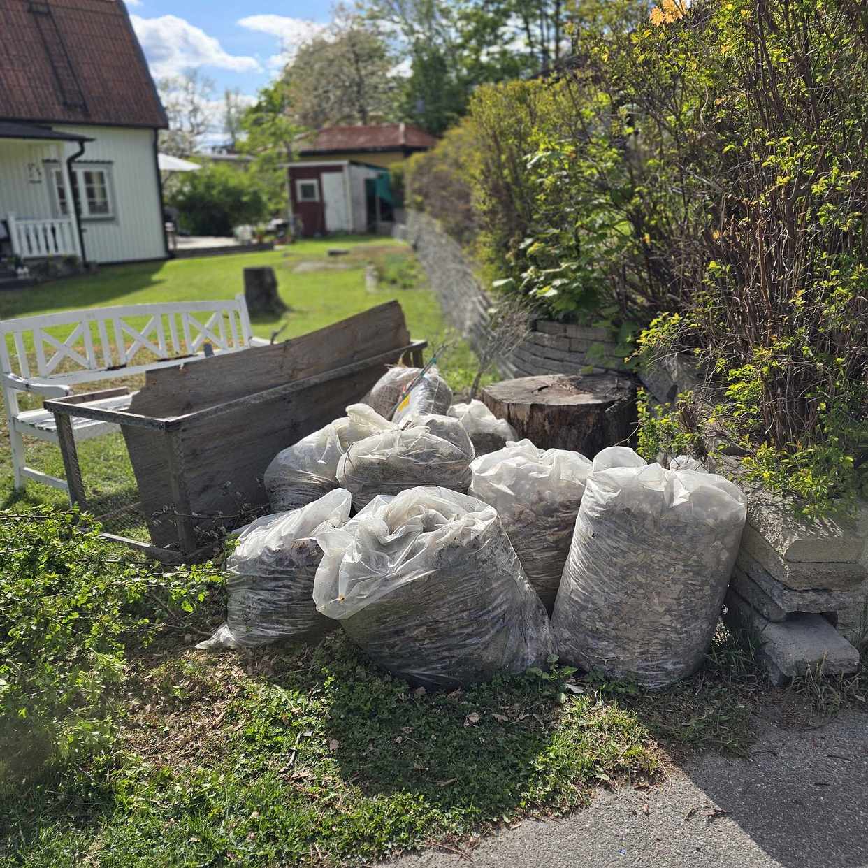 image of Blandat trädgårdsavfall - Hässelby