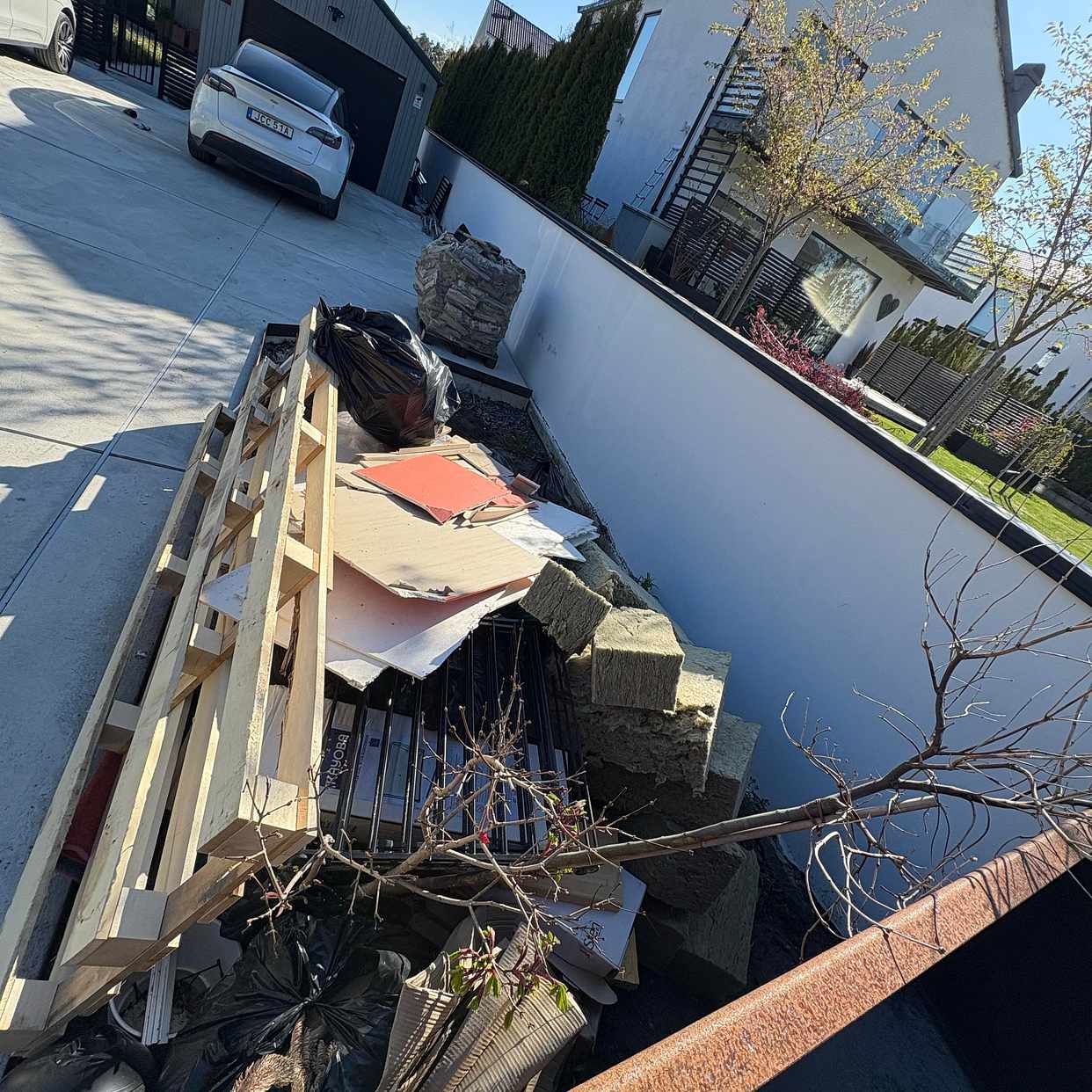 image of Hämtning av blandat avfal - Vendelsö
