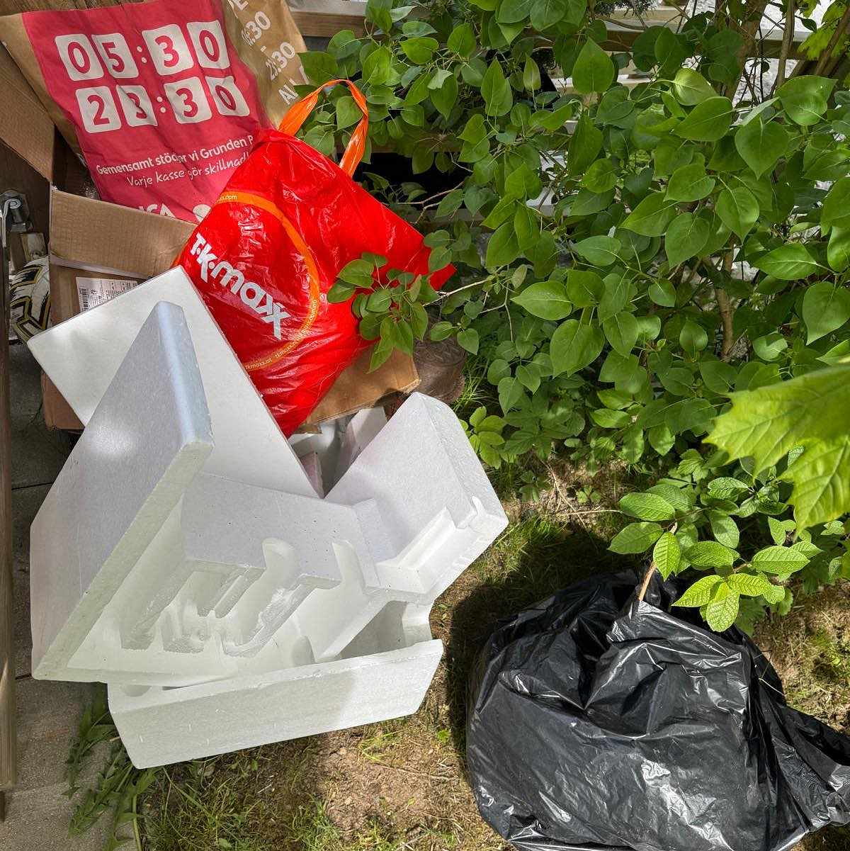 image of Trädgårdsavfall och sopor - Nordost