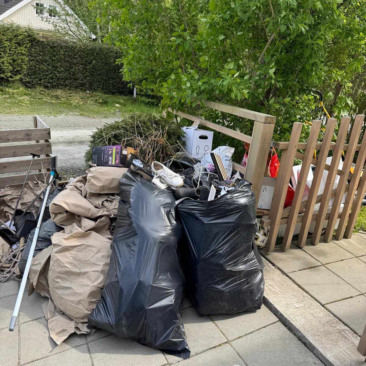 image of Trädgårdsavfall och sopor - Nordost