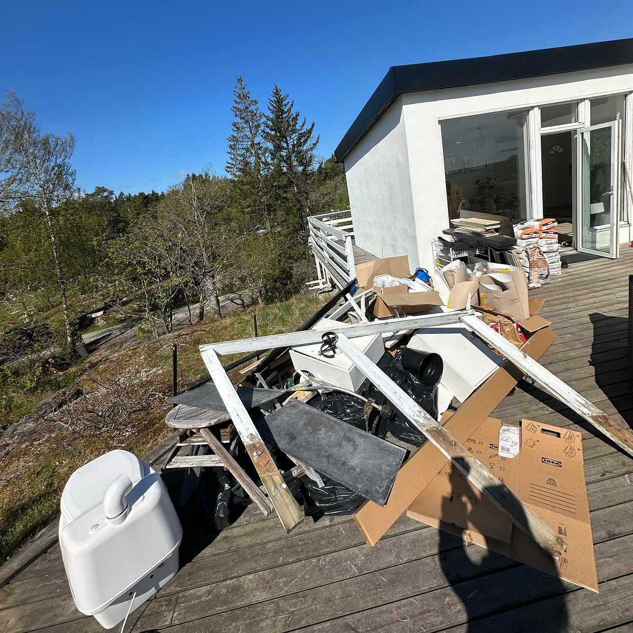 image of Kasta allt - Värmdö