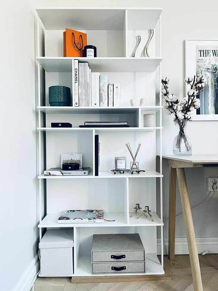 image of Vitt hylla / bokhylla frå - 