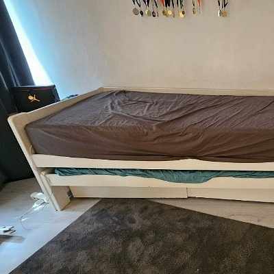 image of Säng som ska flyttas  - 