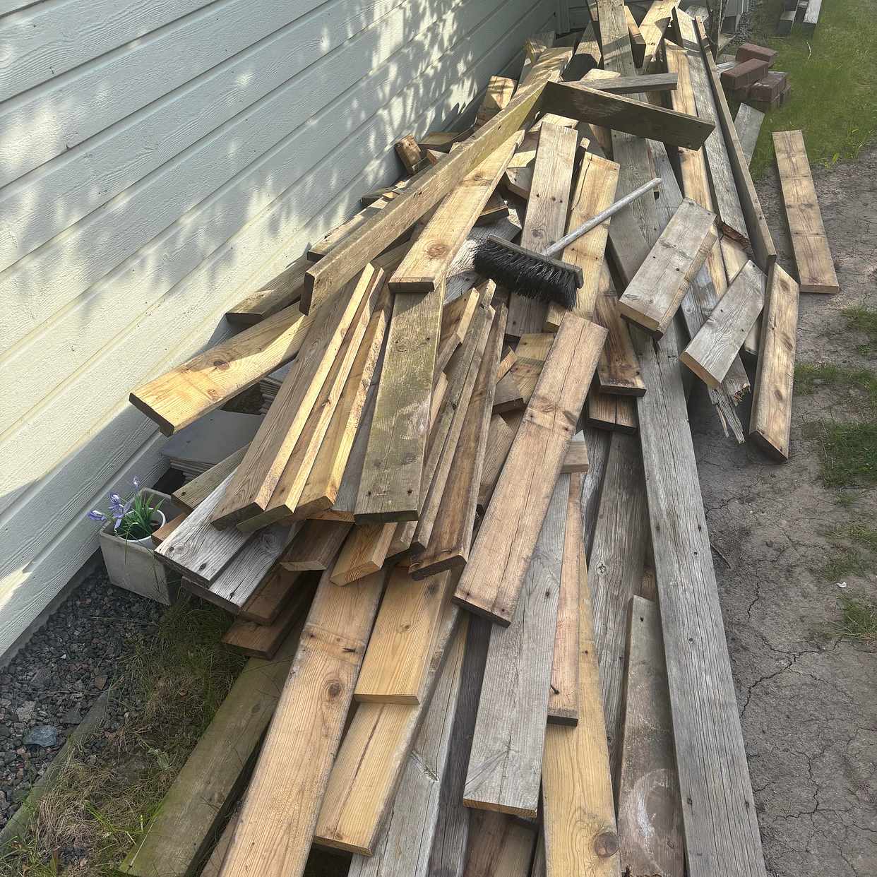 image of Trädgårdsavfall och trä - Sydväst
