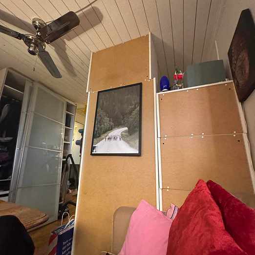 image of Give away wardrobe. - Stockholm City