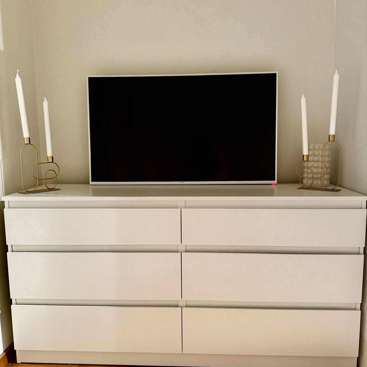 image of 2 cabinets as pics shown - 