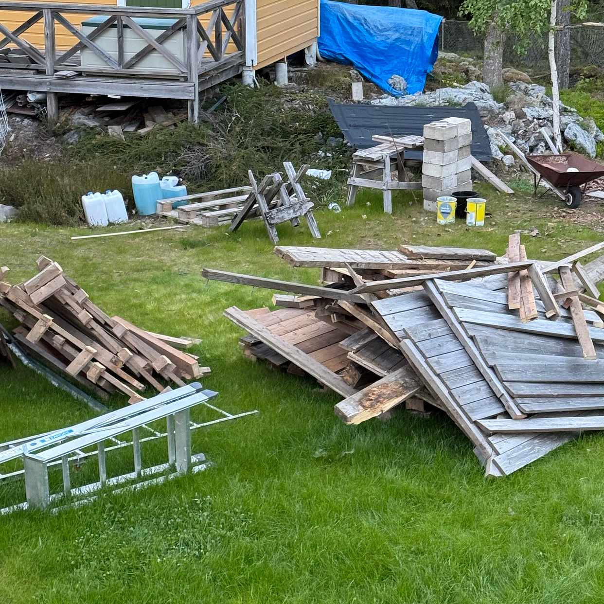 image of Hämta trä o ta till ÅVC - Värmdö